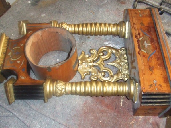 Restaurierung Biedermeier Uhrengehäuse